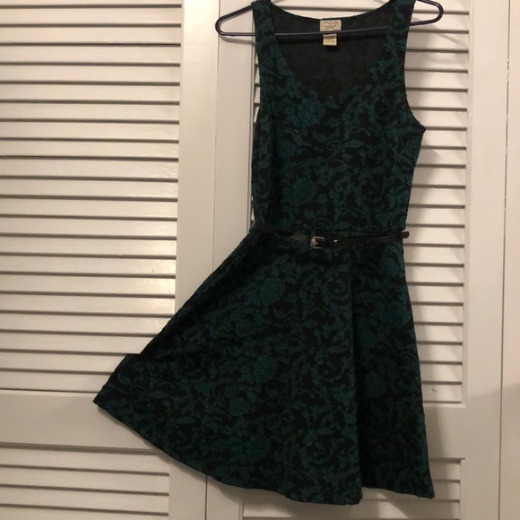 Cocktail dress - Picture 8 of 8